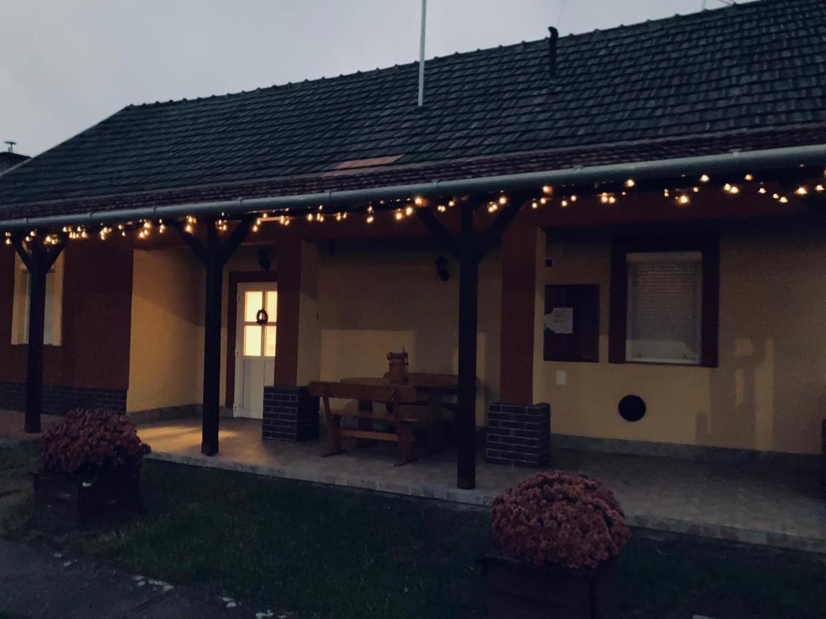 Tiszavirag Vendeghaz